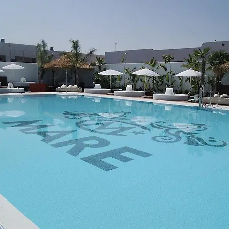 Отель Mare 4*