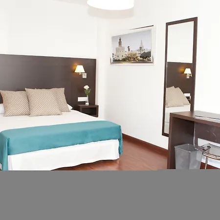 Mare Otel Dos Hermanas